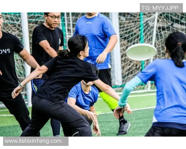 杭州飞盘队与重庆飞盘队赛后复盘意识分析与战术反思